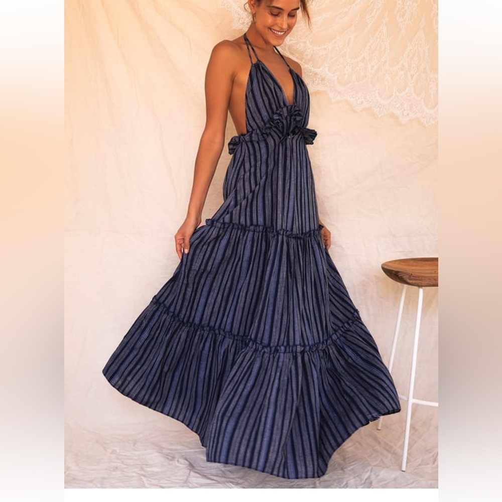 Lulus Women’s Halter Maxi Dress Blue Size Small